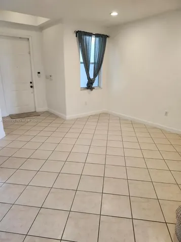11425 NW 76th Terrace Doral FL 33178