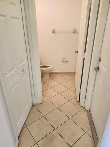 11425 NW 76th Terrace Doral FL 33178
