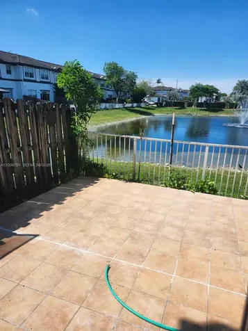11425 NW 76th Terrace Doral FL 33178