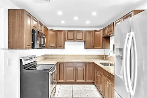 4156 SW 49th Court Dania Beach FL 33314
