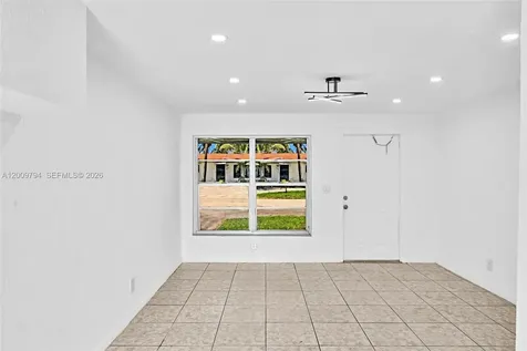 4156 SW 49th Court Dania Beach FL 33314