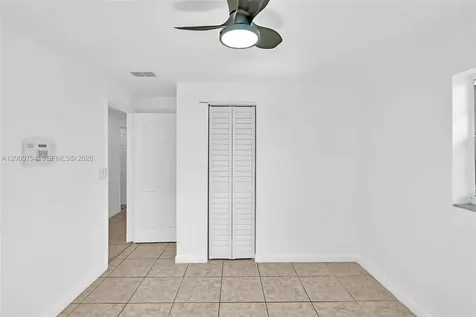 4156 SW 49th Court Dania Beach FL 33314