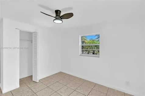 4156 SW 49th Court Dania Beach FL 33314