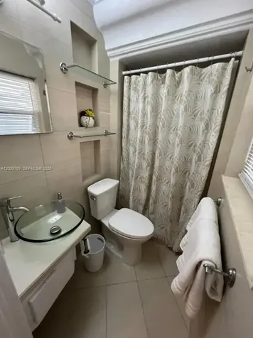 5221 York Court Cape Coral FL 33904