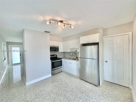 10303 NW 35th Place Miami FL 33147