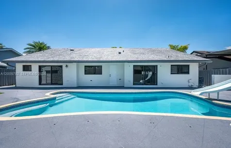 9220 SW 100th Ave Road Miami FL 33176