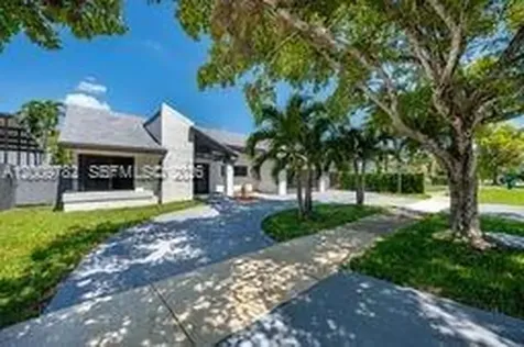 9220 SW 100th Ave Road Miami FL 33176