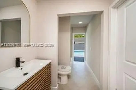 9220 SW 100th Ave Road Miami FL 33176