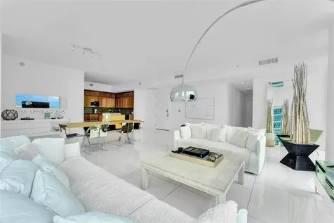 50 S Pointe Drive Miami Beach FL 33139
