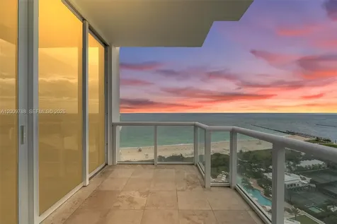50 S Pointe Drive Miami Beach FL 33139