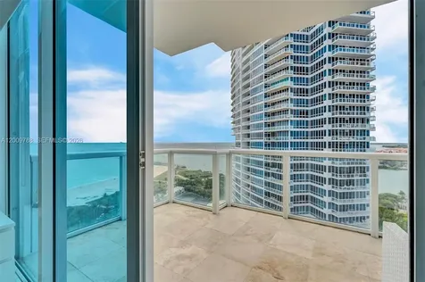 50 S Pointe Drive Miami Beach FL 33139