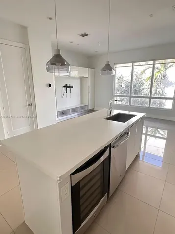 10471 NW 66th Street Doral FL 33178