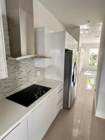 10471 NW 66th Street Doral FL 33178