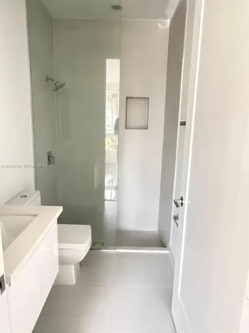 10471 NW 66th Street Doral FL 33178