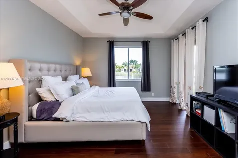 980 Golden Cane Drive Weston FL 33327