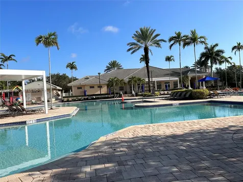 980 Golden Cane Drive Weston FL 33327