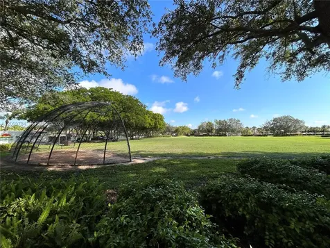 980 Golden Cane Drive Weston FL 33327
