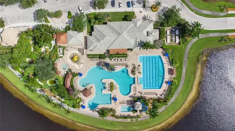980 Golden Cane Drive Weston FL 33327