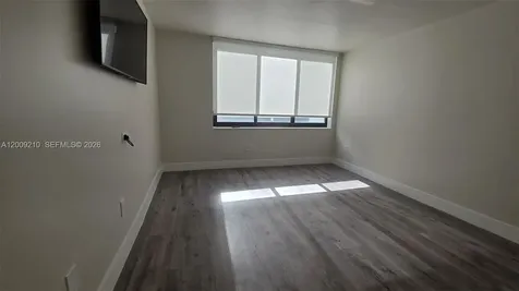 250 Galen Drive Key Biscayne FL 33149