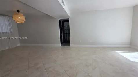 250 Galen Drive Key Biscayne FL 33149