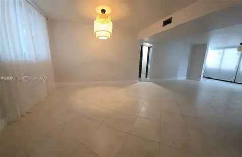250 Galen Drive Key Biscayne FL 33149