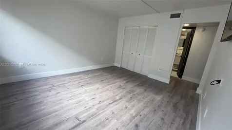 250 Galen Drive Key Biscayne FL 33149