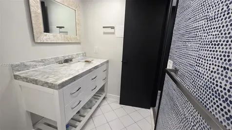 250 Galen Drive Key Biscayne FL 33149