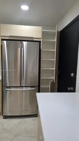 250 Galen Drive Key Biscayne FL 33149