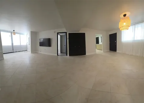 250 Galen Drive Key Biscayne FL 33149