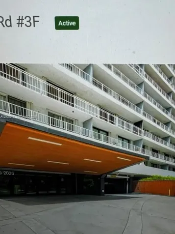 200 SE 15th Road Miami FL 33129