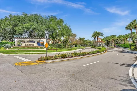 11541 SW 15th Street Pembroke Pines FL 33025