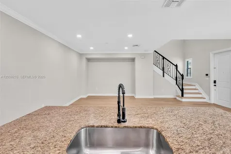 11541 SW 15th Street Pembroke Pines FL 33025