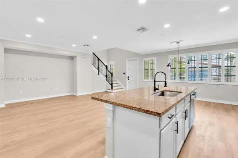 11541 SW 15th Street Pembroke Pines FL 33025