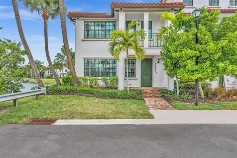11541 SW 15th Street Pembroke Pines FL 33025