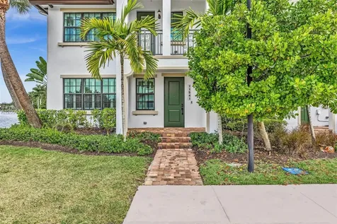 11541 SW 15th Street Pembroke Pines FL 33025