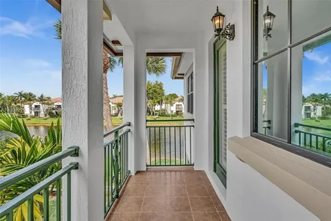 11541 SW 15th Street Pembroke Pines FL 33025