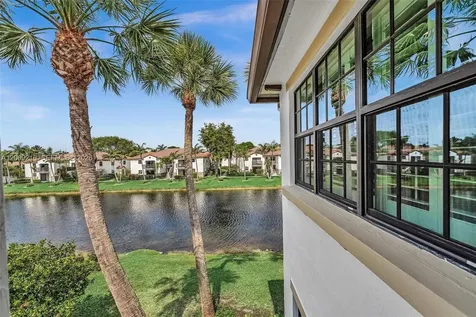 11541 SW 15th Street Pembroke Pines FL 33025