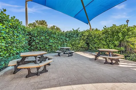 11541 SW 15th Street Pembroke Pines FL 33025