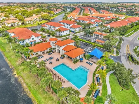 11541 SW 15th Street Pembroke Pines FL 33025