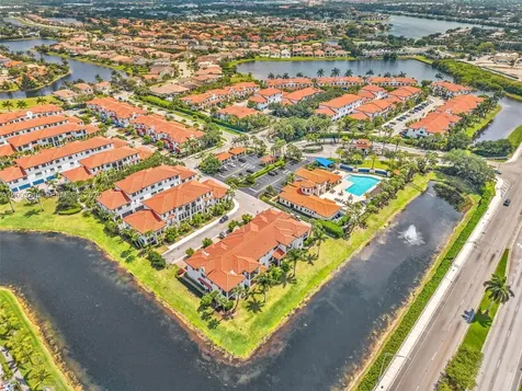 11541 SW 15th Street Pembroke Pines FL 33025