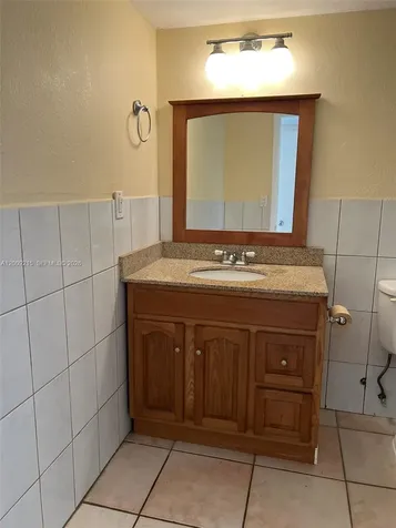 1770 NE 191st Street Miami FL 33179
