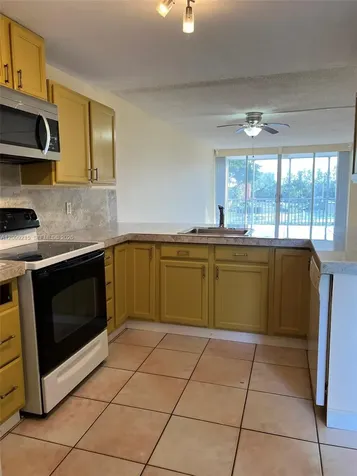 1770 NE 191st Street Miami FL 33179