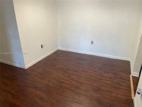 819 NE 199th Street Miami FL 33179