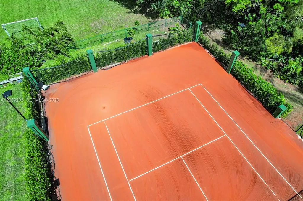 22180 Woodset Lane Boca Raton FL 33428