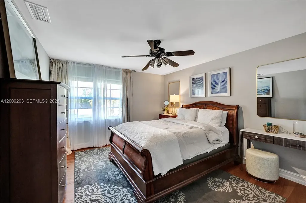 22180 Woodset Lane Boca Raton FL 33428