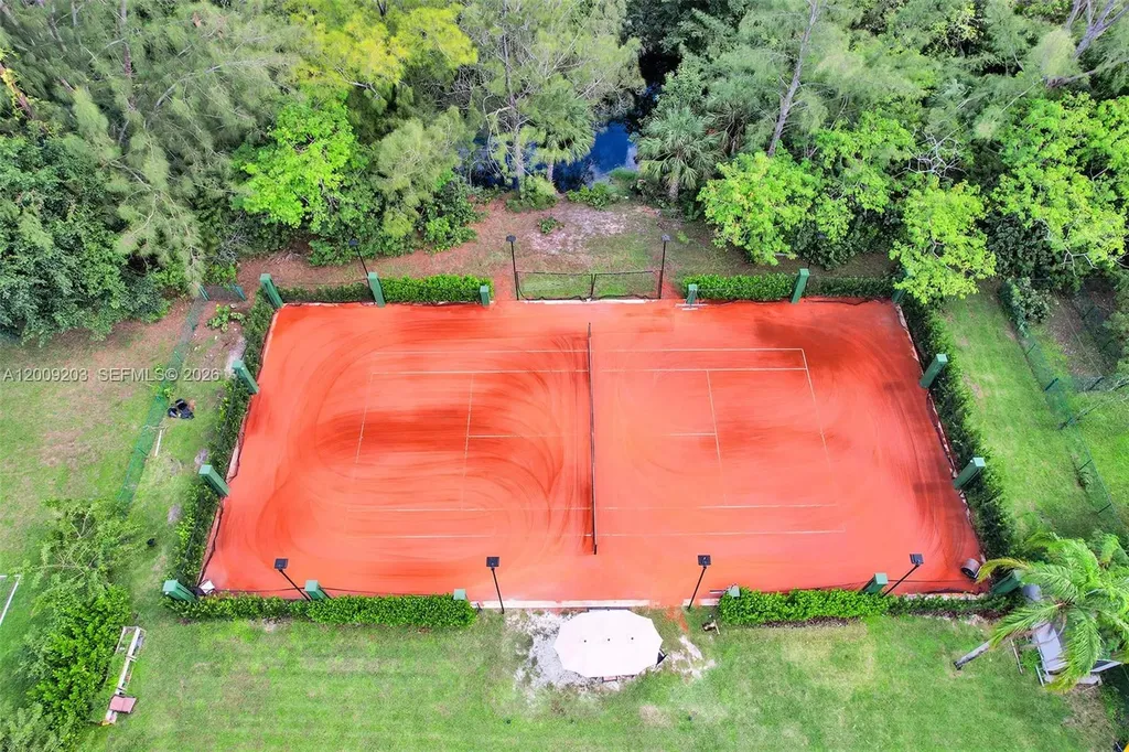 22180 Woodset Lane Boca Raton FL 33428