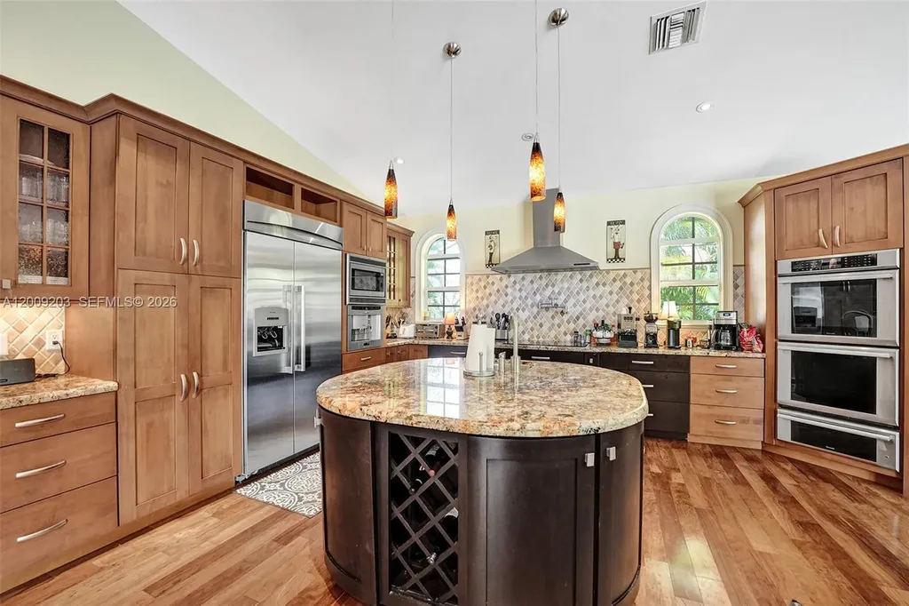 22180 Woodset Lane Boca Raton FL 33428
