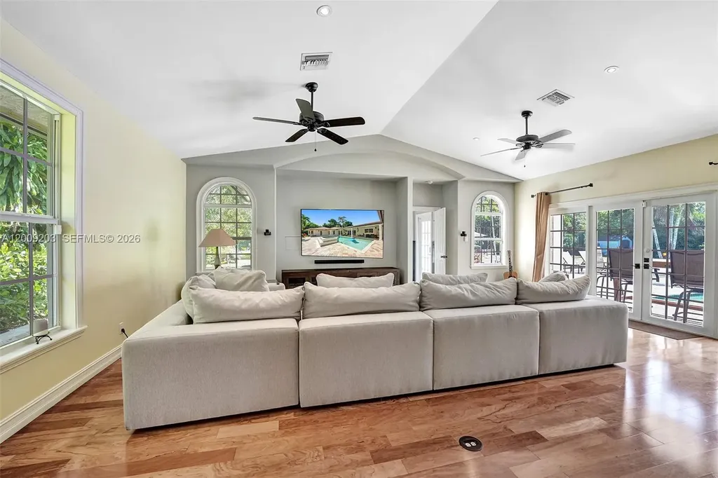 22180 Woodset Lane Boca Raton FL 33428