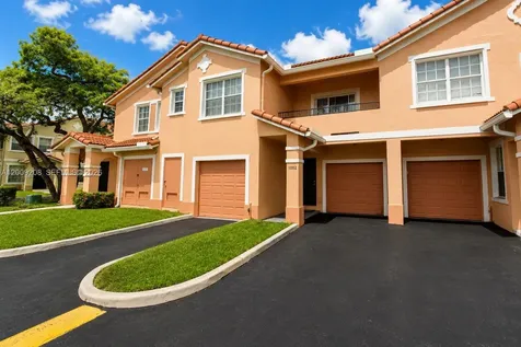 1002 Belmont Lane North Lauderdale FL 33068