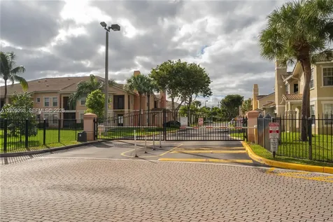 1002 Belmont Lane North Lauderdale FL 33068